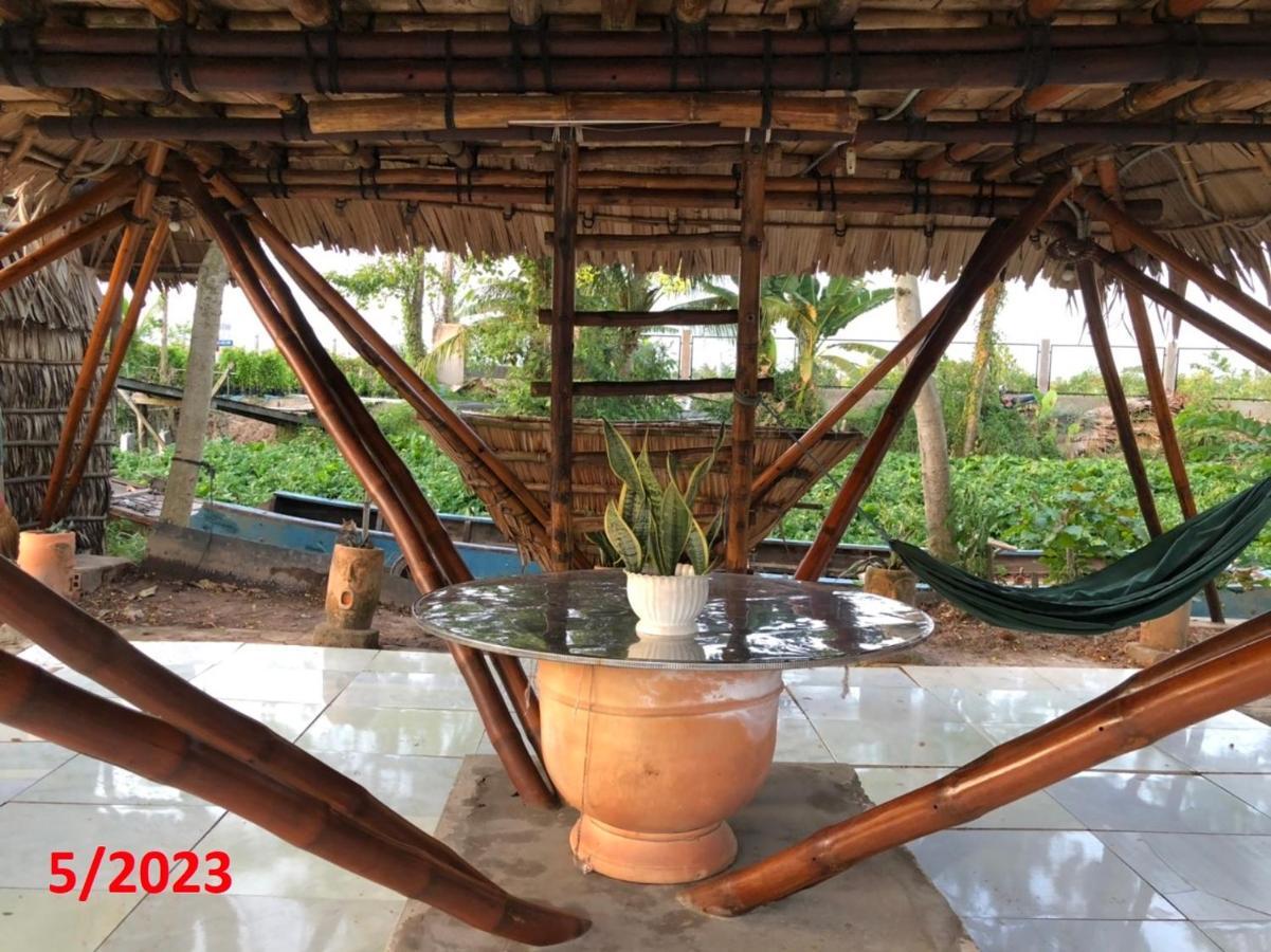 Maison En Bambou Phong-Le Vent Sa Dec Exteriér fotografie